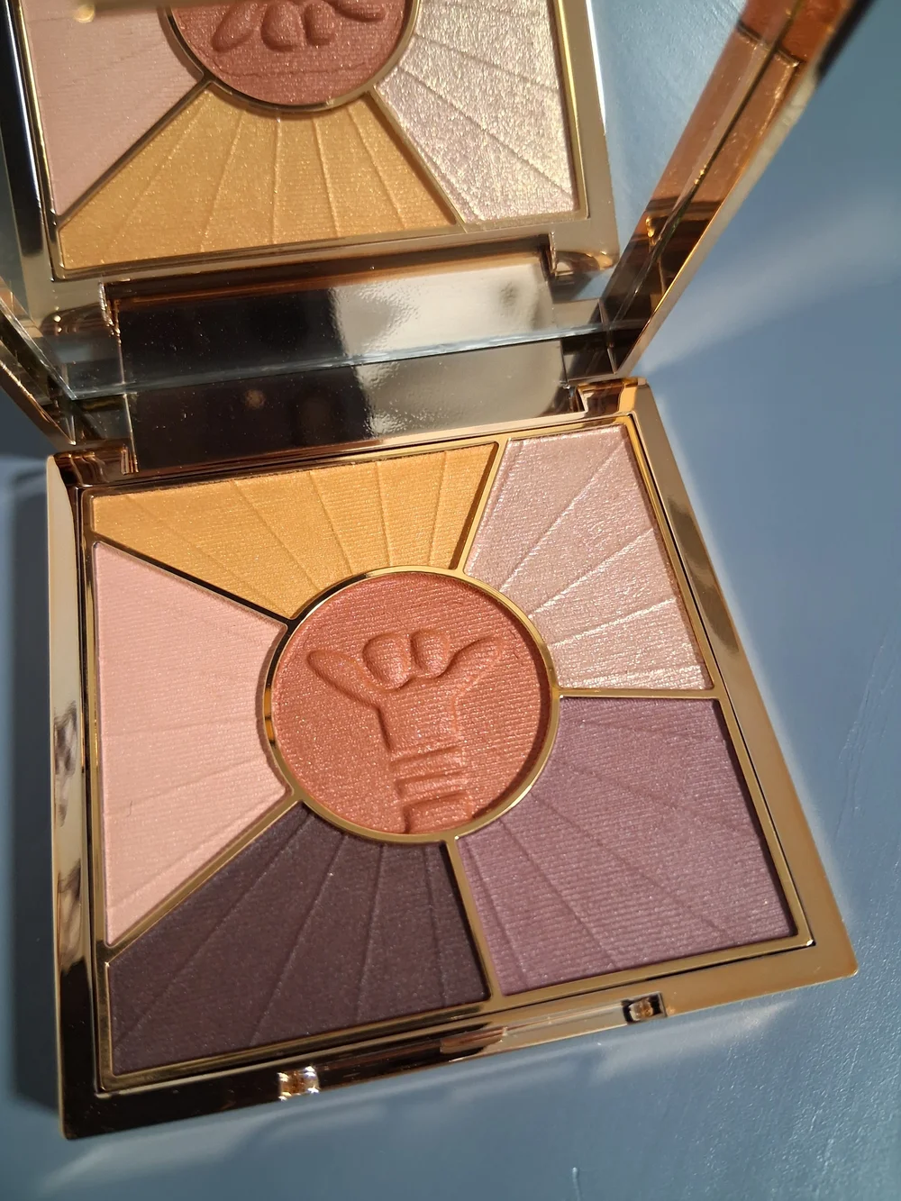 PÜR X Trolls Worl Tour Country Western Pressed Pigment Palette